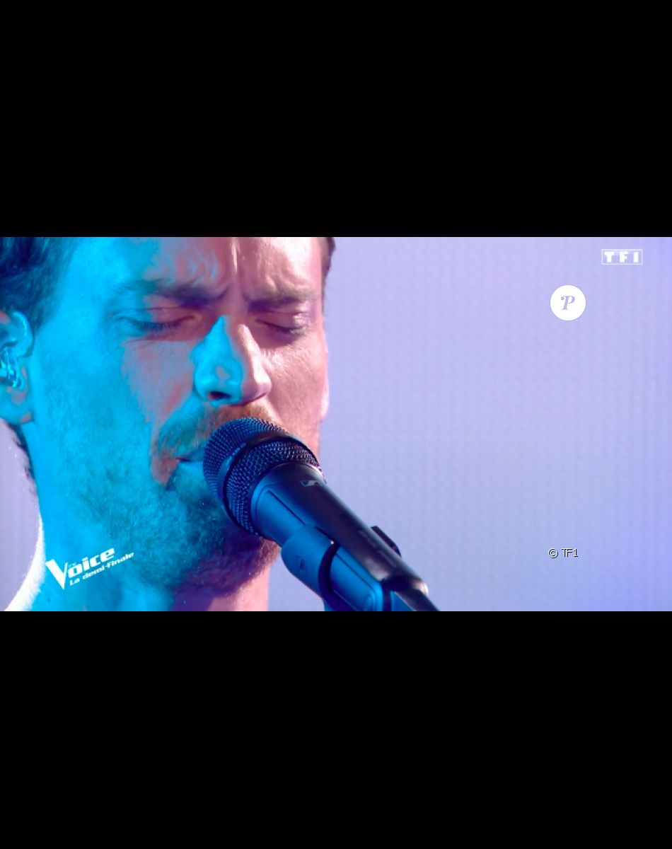 The Voice 2022 - les demi-finales : Ce 14 mai 2022, Vike a fait une superbe prestation, reprenant Je suis malade de Serge Lama