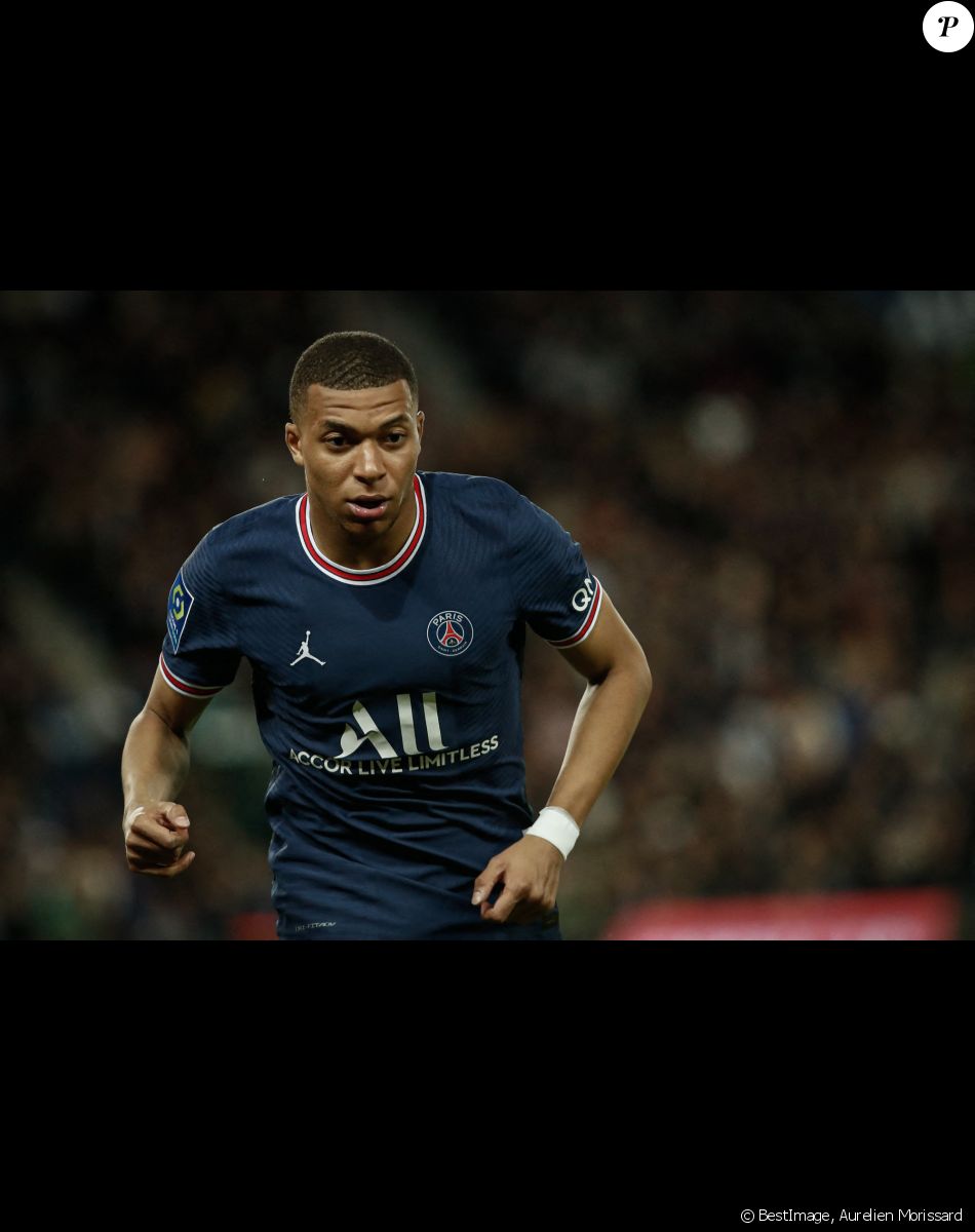 Kylian Mbappe (Paris Saint Germain) : Match Ligue 1 Uber Eats PSG Vs Lens (1-1) au parc des princes à Paris le 23 avril 2022 © Aurelien Morissard / Panoramic / Bestimage