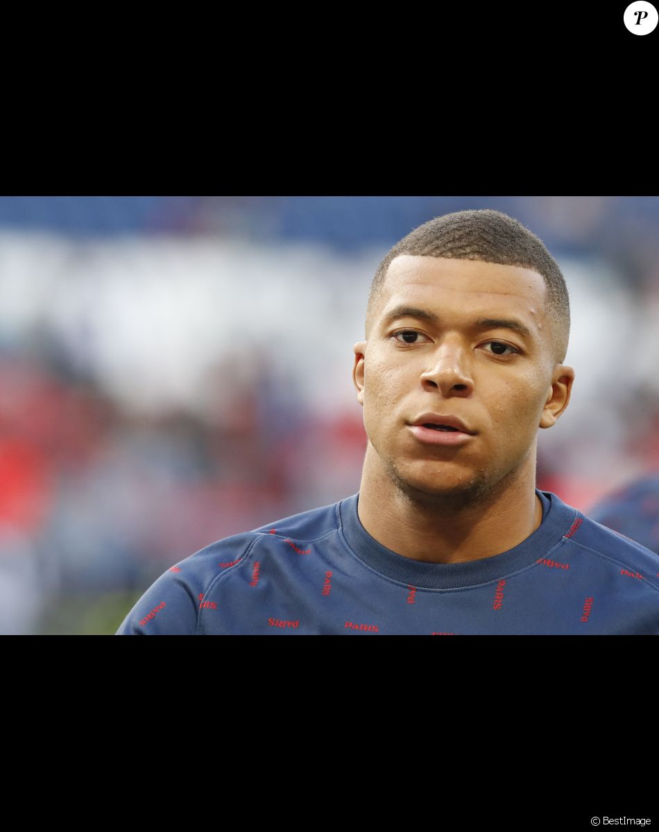 Kylian Mbappe (PSG) - Match de football de ligue 1 Uber Eats entre le Paris St Germain et Troyes (2-2) à Parisle 8 mai 2022.