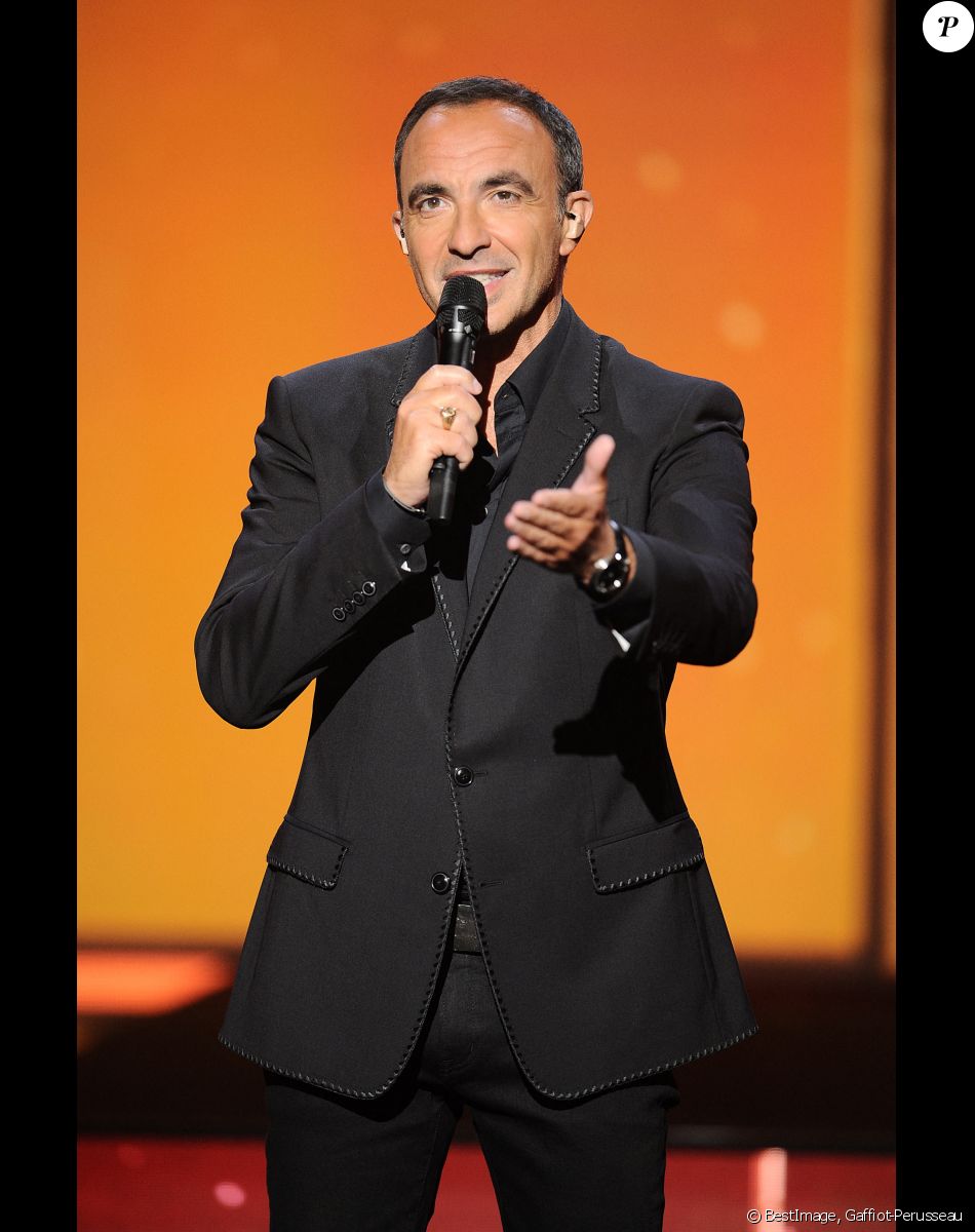 Exclusif - Nikos Aliagas - Surprises - Enregistrement de l'émission "La Chanson secrète 4", qui sera diffusée le 4 janvier 2020 sur TF1, à Paris. Le 17 décembre 2019 © Gaffiot-Perusseau / Bestimage