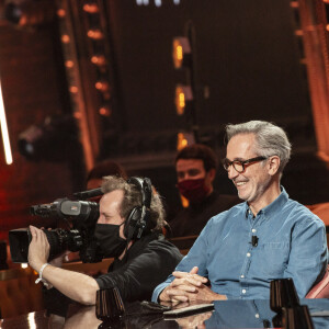 Exclusif - Thierry Lhermitte - Enregistrement de l'émission "On est presque en direct" (OEED), présentée par L.Ruquier, et diffusée sur France 2 le 28 novembre 2020 © Jack Tribeca / Bestimage 