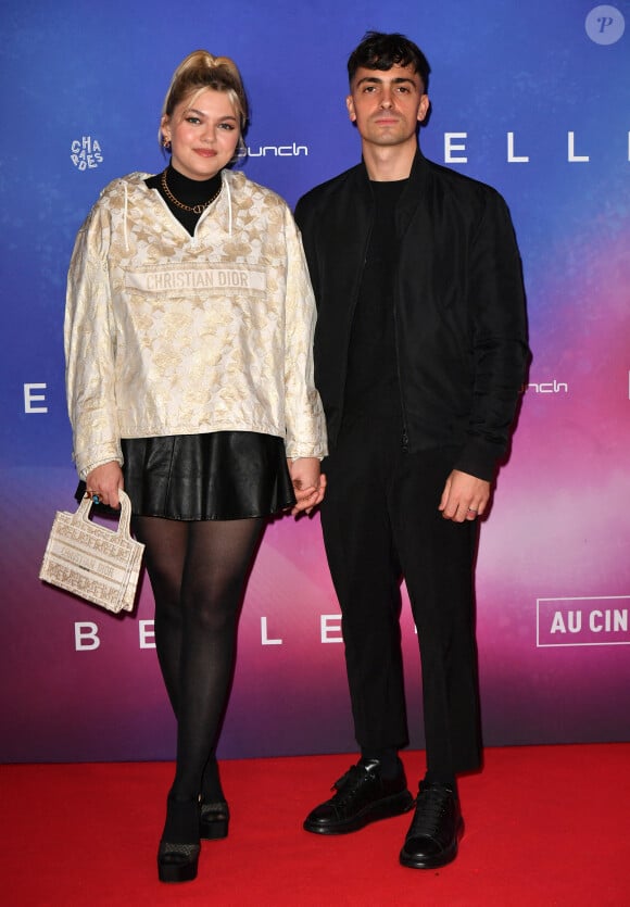 Louane et son compagnon Florian Rossi - Avant Première de " Belle " film animé japonais au Grand Rex à Paris le 6 décembre 2021