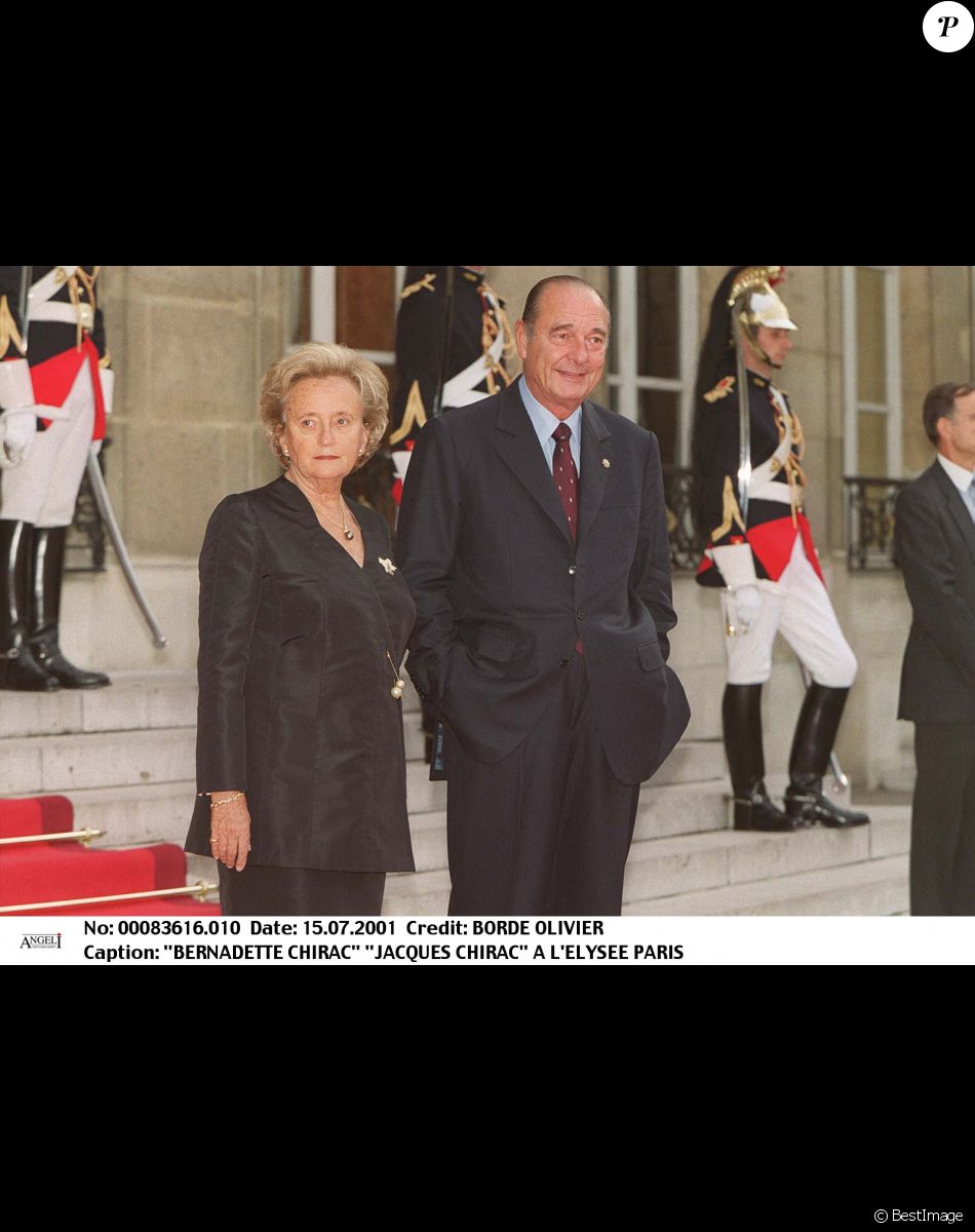 Jacques et Bernadette Chirac à l'Elysée en 2001