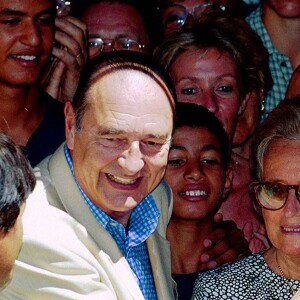 Jacques et Bernadette Chirac  à Bormes-les-Mimosas en 2001