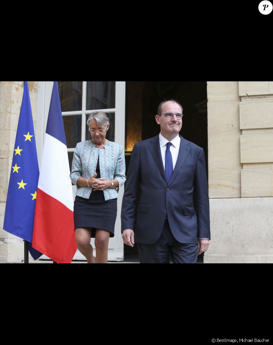 Jean Castex, Premier Ministre, Elisabeth Borne, ministre du Travail - Rencontre des partenaires sociaux à l'occasion de la Conférence du dialogue social à Matignon, Paris le 17 juillet 2020. © Michael Baucher / Panoramic / Bestimage
