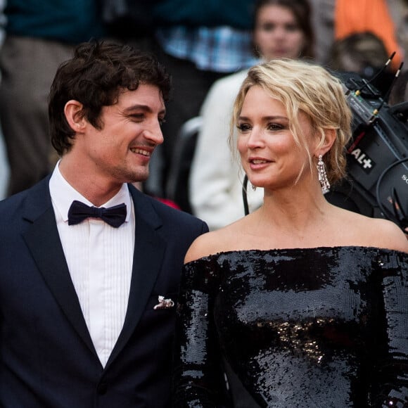 Niels Schneider, Virginie Efira - Montée des marches du film "Sibyl" lors du 72ème Festival International du Film de Cannes. Le 24 mai 2019 © Jacovides-Moreau / Bestimage