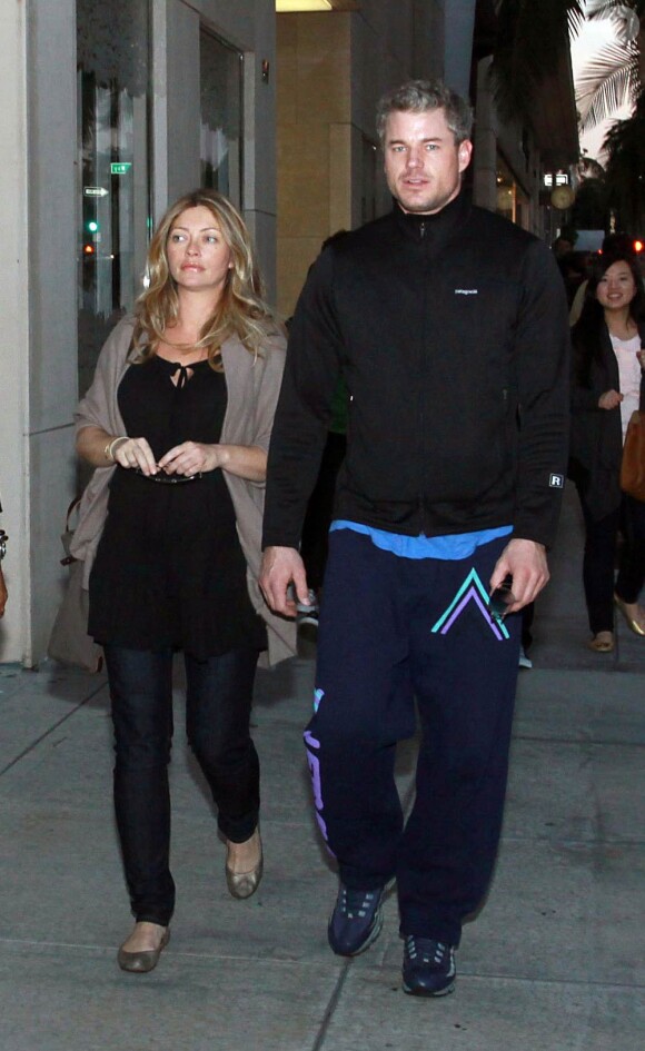 Rebecca Gayheart et Eric Dane faisant du shopping à Los Angeles, le 30 janvier 2010