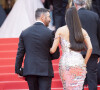 José Antonio Baston et sa femme Eva Longoria qui porte une robe Cristina Ottaviano - Montée des marches du film " Top Gun : Maverick " lors du 75ème Festival International du Film de Cannes. Le 18 mai 2022