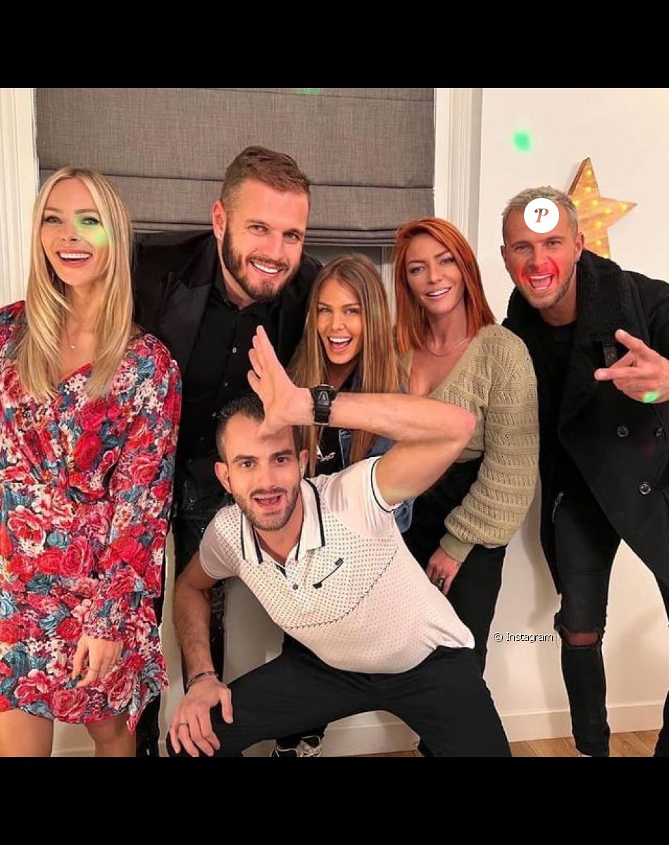 Christopher, candidat emblématique, retrouve les "Ch'tis" Cindy, Charles, Adixia, Tressia et Vincent.
