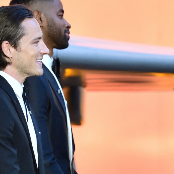 Lewis Pullman, Jay Ellis, le prince William, duc de Cambridge, Kate Catherine Middleton, duchesse de Cambridge - Première du film "Top Gun : Maverick" à Londres. Le 19 mai 2022