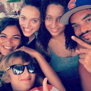 Joakim, Yelena, Eleejah, Jenaye et Joalukas Noah. Les cinq enfants de Yannick Noah posent ensemble sur Instagram le 11 avril 2017. 