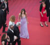 Carla Bruni - Sarkozy - Montée des marches du film " Triangle of Sadness (Sans filtre) " lors du 75ème Festival International du Film de Cannes. Le 21 mai 2022 © Pool / Bestimage 