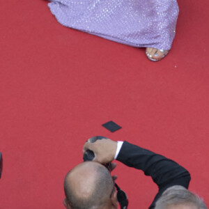 Carla Bruni - Sarkozy - Montée des marches du film " Triangle of Sadness (Sans filtre) " lors du 75ème Festival International du Film de Cannes. Le 21 mai 2022 © Pool / Bestimage 