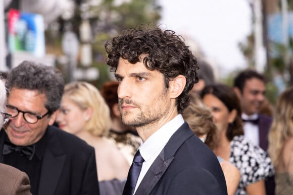 Exclusif - Louis Garrel - Montée des marches du film "Les Amandiers" lors du 75e Festival International du Film de Cannes. Le 22 mai 2022. © Unique Agency / Bestimage
