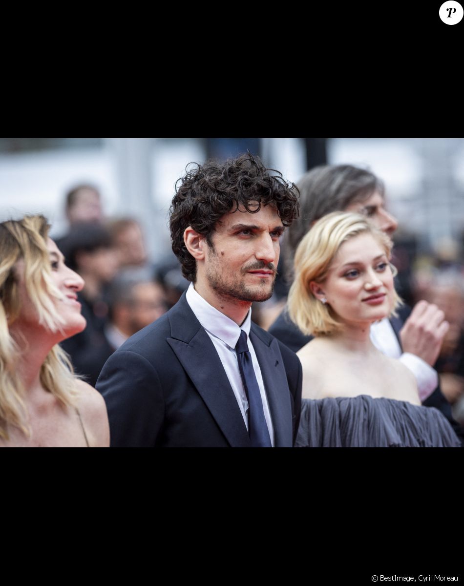 Louis Garrel - Montée des marches du film "Les Amandiers" lors du 75e Festival International du Film de Cannes. Le 22 mai 2022. © Cyril Moreau / Bestimage