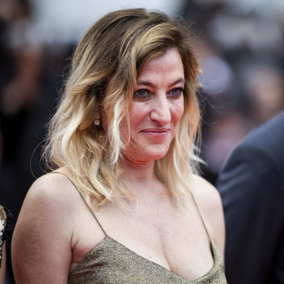 Valeria Bruni-Tedeschi, Louis Garrel - Montée des marches du film "Les Amandiers" lors du 75e Festival International du Film de Cannes.  Le 22 mai 2022. © Cyril Moreau / Bestimage