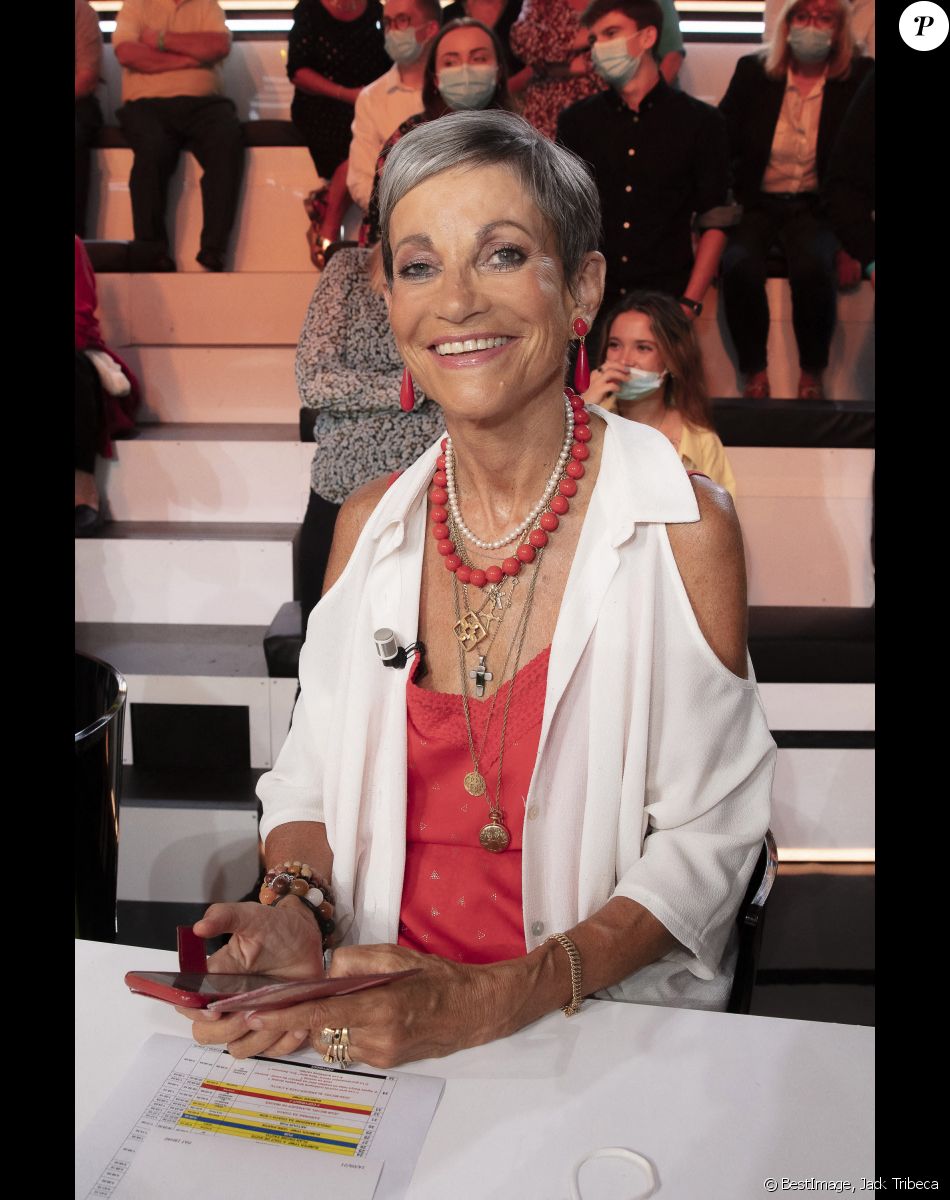 Exclusif - Isabelle Morini-Bosc - TPMP (Touche Pas à Mon Poste) présenté par Cyril Hanouna, diffusée en direct le 14 Septembre 2021 sur C8 avec Jean-Michel Blanquer Ministre de l'éducation - Paris le 14 Septembre 2021 © Jack Tribeca / Bestimage