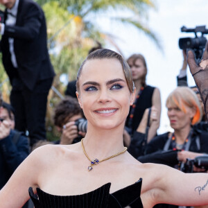 Cara Delevingne - Montée des marches du film " L'Innocent " lors du 75ème Festival International du Film de Cannes. Le 24 mai 2022 © Olivier Borde / Bestimage 