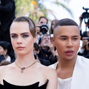 Cara Delevingne, Olivier Rousteing - Montée des marches du film " L'Innocent " lors du 75ème Festival International du Film de Cannes. Le 24 mai 2022 © Olivier Borde / Bestimage 