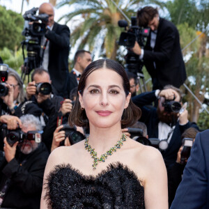 Amira Casar - Montée des marches du film " L'Innocent " lors du 75ème Festival International du Film de Cannes. Le 24 mai 2022 © Olivier Borde / Bestimage 