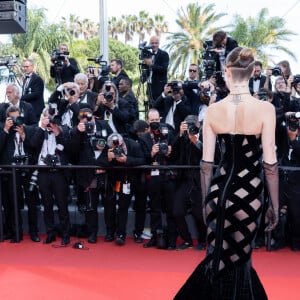 Cara Delevingne - Montée des marches du film " L'Innocent " lors du 75ème Festival International du Film de Cannes. Le 24 mai 2022 © Olivier Borde / Bestimage 