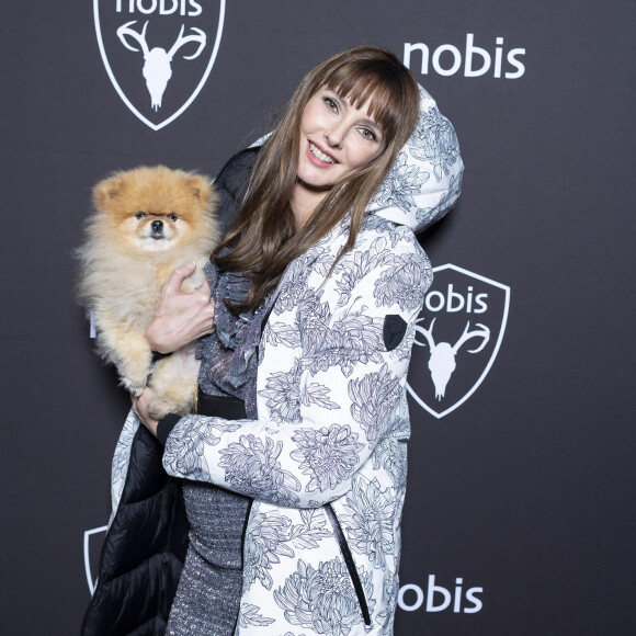 Exclusif - Frédérique Bel - Nobis fête ses 15 ans en inaugurant sa nouvelle boutique dans le 2ème arrondissement de Paris, France, le 25 novembre 2021. © Pierre Perusseau/Bestimage