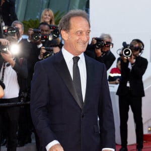 Vincent Lindon - Montée des marches du film " Armageddon Time " lors du 75ème Festival International du Film de Cannes. Le 19 mai 2022 © Olivier Borde / Bestimage 