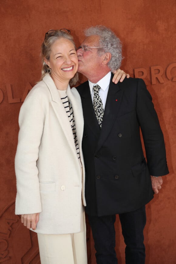 Laurent Dassault et son assistante Amelie Blanckaert - Les célébrités au village lors des Internationaux de France de Tennis de Roland Garros 2022 à Paris, le 25 mai 2022. © Bertrand Rindoff Petroff / Bestimage