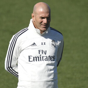Zinedine Zidane lors d'une séance d'entraînement du Real Madrid à Madrid le 15 mars 2019. 