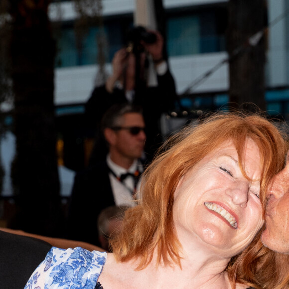 Muriel Mayette-Holtz et son mari Gérard Holtz - Montée des marches du film " Mascarade " lors du 75ème Festival International du Film de Cannes. Le 27 mai 2022 © Cyril Moreau / Bestimage 