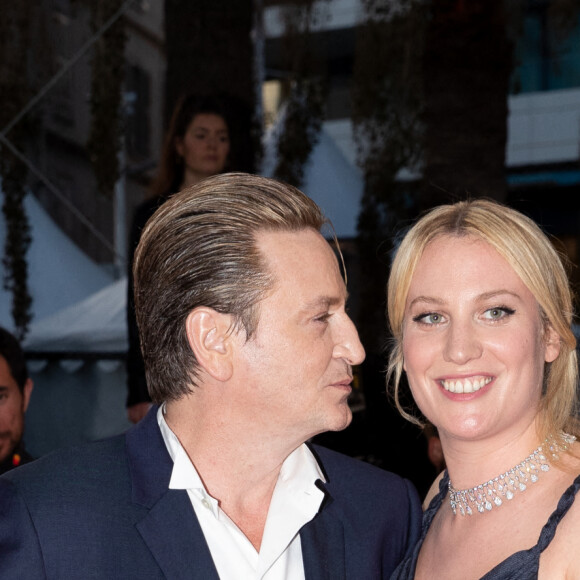 Benoit Magimel et sa femme Margot Pelletier - Montée des marches du film " Mascarade " lors du 75ème Festival International du Film de Cannes. Le 27 mai 2022 © Cyril Moreau / Bestimage 