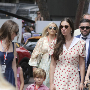 Ben-Sylvester Strautmann, sa fiancée Alexandra de Hanovre, Tatiana Santo Domingo et son fils, Charlotte Casiraghi, son fils Raphaël Elmaleh lors du Grand Prix de Monaco 2022 de F1, à Monaco, le 29 mai 2022. © Dylan Meiffret/Nice Matin/Bestimage 