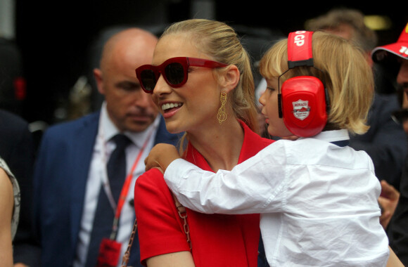 Beatrice Borromeo et son fils Francesco Casiraghi lors du Grand Prix de Monaco 2022 de F1, à Monaco, le 29 mai 2022. © Jean-François Ottonello/Nice Matin/Bestimage 
