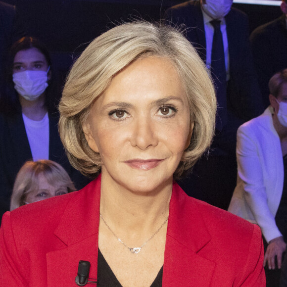 Semi-Exclusif - Valérie Pécresse sur le plateau du "Grand Débat Les Républicains" diffusé en direct sur CNews - Paris le 21 novembre 202