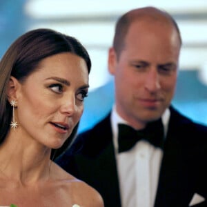 Le prince William, duc de Cambridge, et Catherine (Kate) Middleton, duchesse de Cambridge, à la première du film "Top Gun: Maverick" au cinéma Odeon, Leicester Square à Londres, le 19 mai 2022. 