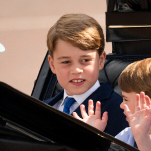 Le prince George de Cambridge, Le prince Louis de Cambridge, La princesse Charlotte de Cambridge - Les membres de la famille royale lors de la parade militaire "Trooping the Colour" dans le cadre de la célébration du jubilé de platine (70 ans de règne) de la reine Elizabeth II à Londres, le 2 juin 2022. 