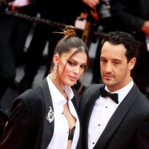 Iris Mittenaere et son compagnon Diego El Glaoui - Montée des marches du film " Top Gun : Maverick " lors du 75ème Festival International du Film de Cannes. Le 18 mai 2022 © Dominique Jacovides / Bestimage