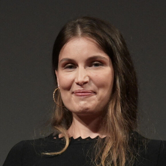 Laetitia Casta reçoit le prix "Davide Campari Excellence Award" à l'occasion du festival du film de Locarno. Le 5 août 2021 