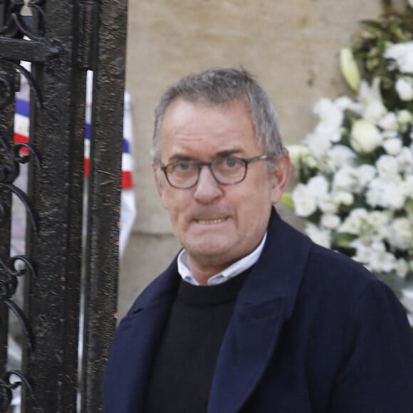 Christophe Dechavanne - Sorties des obsèques de Jean-Pierre Pernaut en la Basilique Sainte-Clotilde à Paris, France, le 9 mars 2022. © Denis Guignebourg/BestImage 