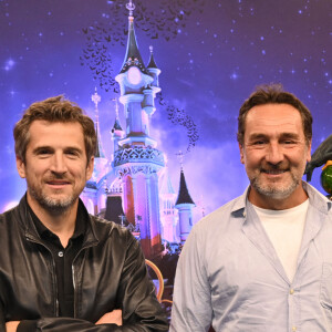 Guillaume Canet et Gilles Lellouche - Disneyland Paris à inauguré ce week-end la saison d'Halloween avec la présence de plusieurs célébrités françaises, le 25 septembre 2021.