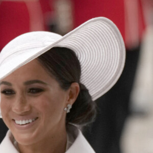 Le prince Harry, duc de Sussex, et Meghan Markle, duchesse de Sussex - Les membres de la famille royale et les invités arrivent à la messe du jubilé, célébrée à la cathédrale Saint-Paul de Londres, Royaume Uni, le 3 juin 2022. © Avalon/Panoramic/Bestimage 