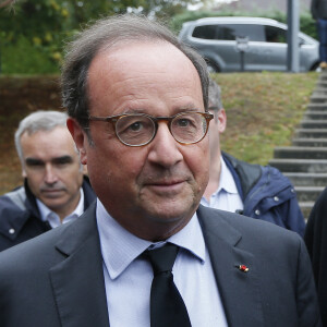 François Hollande et sa compagne Julie Gayet - Claude Chirac, son mari Frédéric Salat-Baroux et son fils Martin Rey-Chirac se sont rendus au musée du président Jacques Chirac de Sarran en Corrèze le 5 octobre 2019.