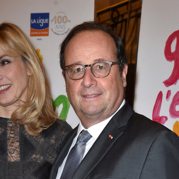 François Hollande et sa compagne Julie Gayet - 27ème Gala de l'Espoir de la Ligue contre le cancer au Théâtre des Champs-Elysées à Paris, le 22 octobre 2019. © Giancarlo Gorassini/Bestimage 