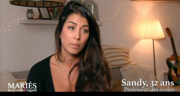 Sandy de "Mariés au premier regard" lors de l'épisode du 20 juin 2022, sur M6
