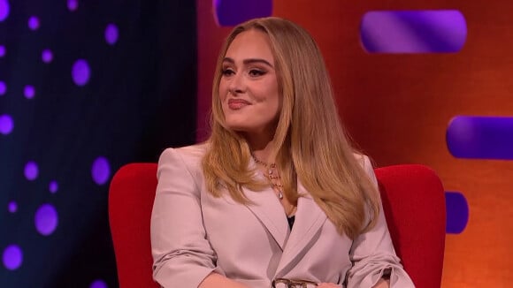 Adele sur le plateau de l'émission "The Grahal Norton Show" à Londres. 