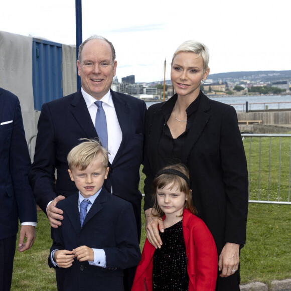 Le prince Haakon de Norvège, le prince Albert II de Monaco, la princesse Charlene, le prince Jacques et la princesse Gabriella - Le prince Albert II de Monaco inaugure l'exposition l'exposition "Sailing the Sea of Science, Scientist and explorer