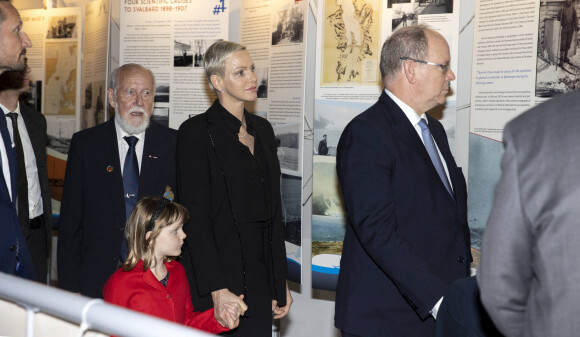 Le prince Haakon de Norvège, le prince Albert II de Monaco, la princesse Charlene et la princesse Gabriella - Le prince Albert II de Monaco inaugure l'exposition l’exposition "Sailing the Sea of Science, Scientist and explorer. Prince Albert Ier and the early norwegian exploration of Svalbard " au Fram Museum à Oslo le 22 juin 2022.