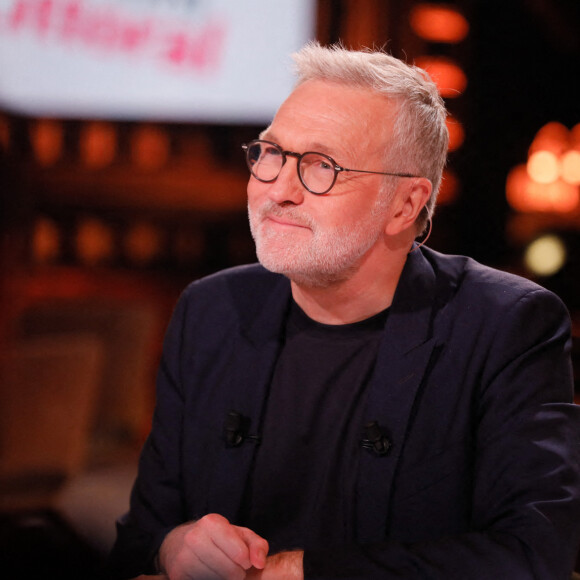 Exclusif - Laurent Ruquier - Enregistrement de l'émission "On est en direct" (OEED) présentée par Laurent Ruquier et Léa Salamé diffusée le 21 mai 2022 sur France 2 dans les studios Rive Gauche à Paris, France, le 20 mai 2022. © Christophe Clovis / Bestimage