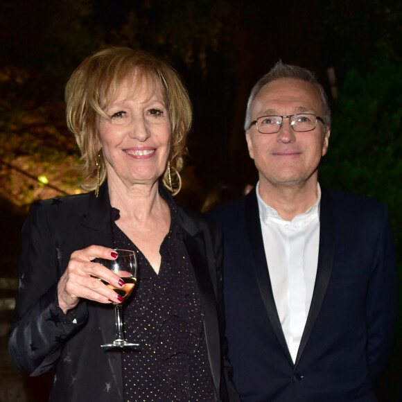 Catherine Barma et Laurent Ruquier à l'enregistrement de l'émission "On n'est pas couché" à la Villa Domergue lors du Festival International du Film de Cannes. © Giancarlo Gorassini / Veeren / Bestimage