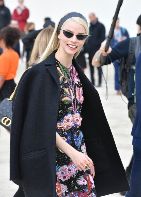 Anya Taylor Joy - Arrivées au défilé Dior Femme Automne/Hiver 2022/2023 lors de la Fashion Week de Paris, France, le 1er mars 2022. © Veeren-Clovis/Bestimage 